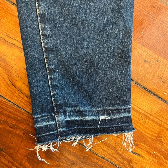 Madewell 10” High Rise Button Fly Skinny Jeans: Drop Hem Edition - Picture 12 of 13